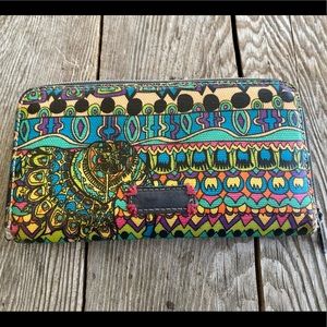 🌺 Ladies Lovely SAKROOTS Elephant Wallet. 🌺